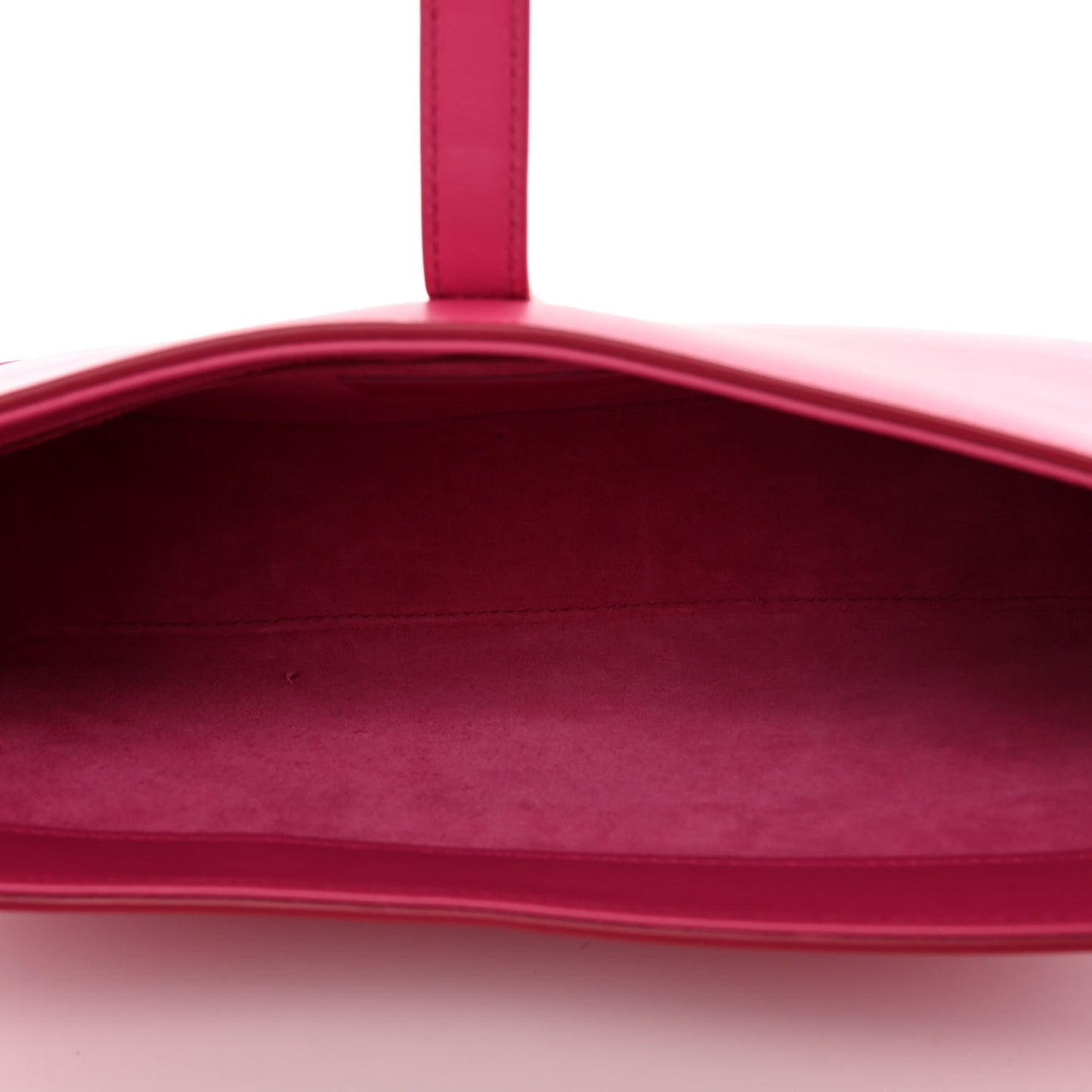 Smooth Calfskin Le 5 A 7 Hobo Bubblegum