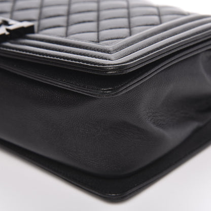Chanel Caviar Quilted Medium Boy Flap So Black 11 of 13