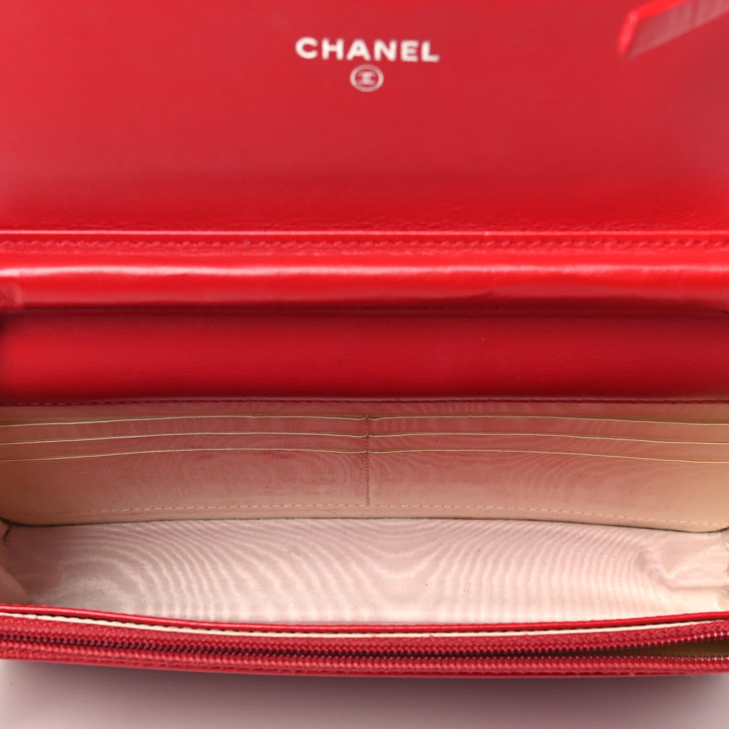 Lambskin Diamond Stitched Wallet On Chain WOC Red
