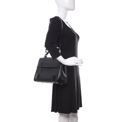 Louis Vuitton Epi Cluny MM Black 2 of 10