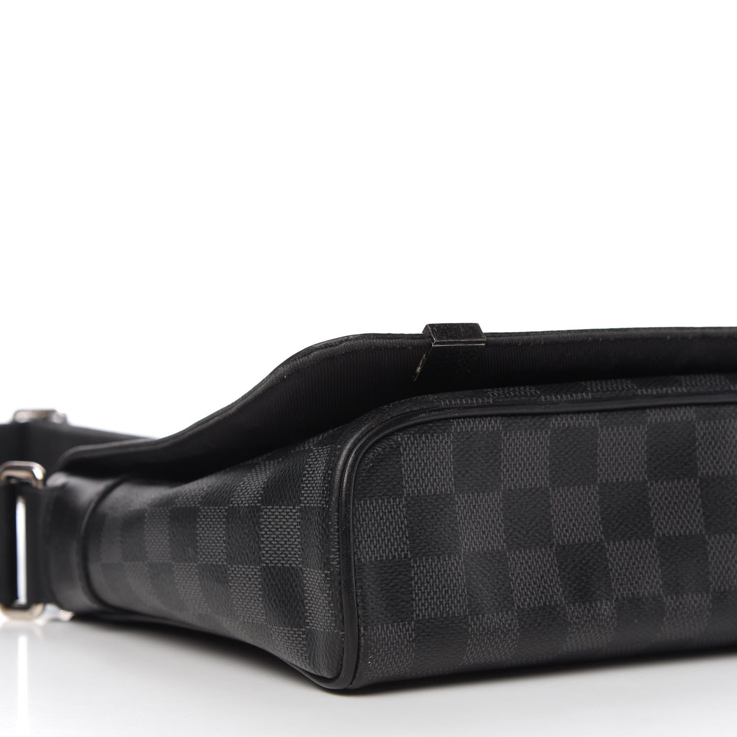 Louis Vuitton Damier Graphite District PM 6 of 12