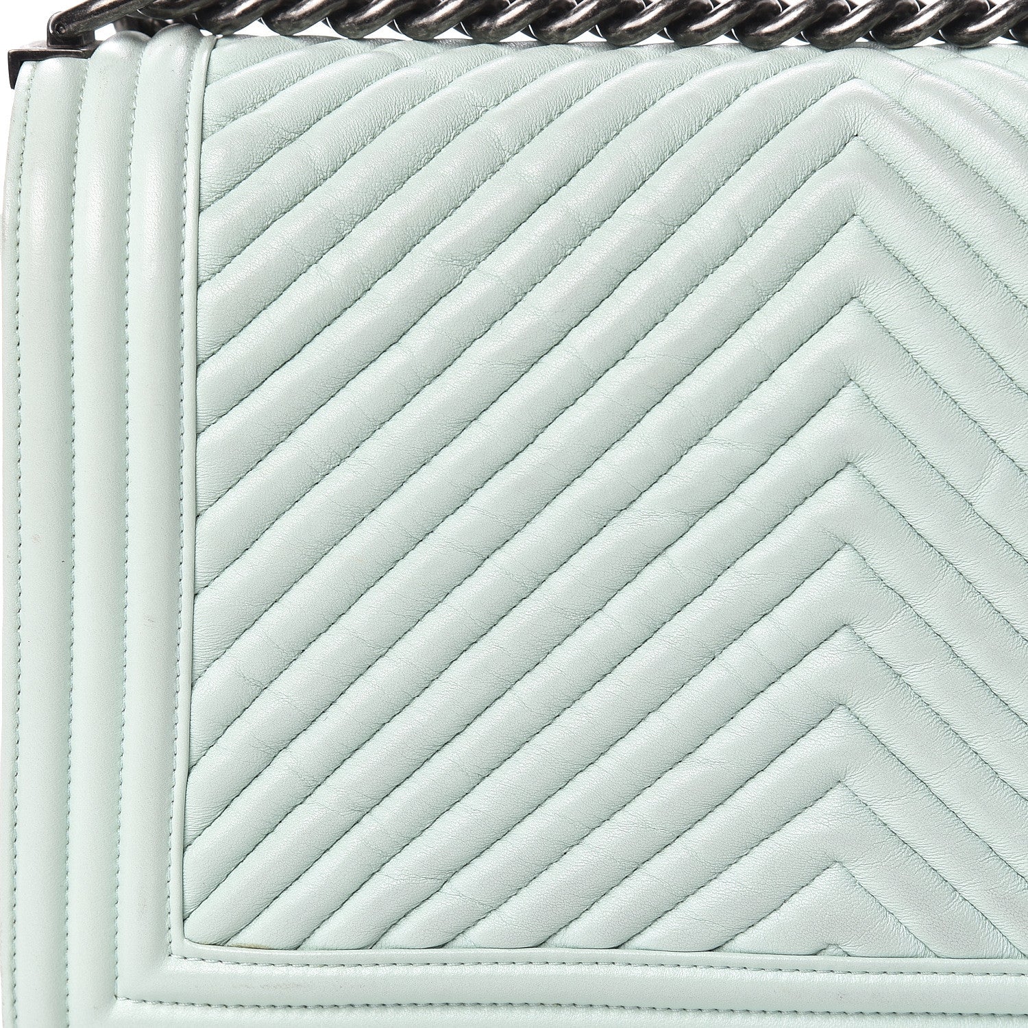 Chanel Wrinkled Lambskin Chevron Quilted New Medium Boy Flap Light Green 13 of 17