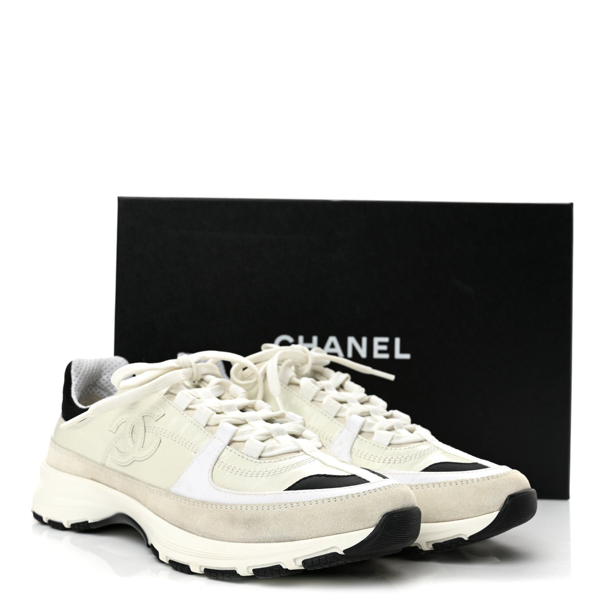 Chanel Suede Calfskin Womens CC Sneakers 39 White Black 11 of 11