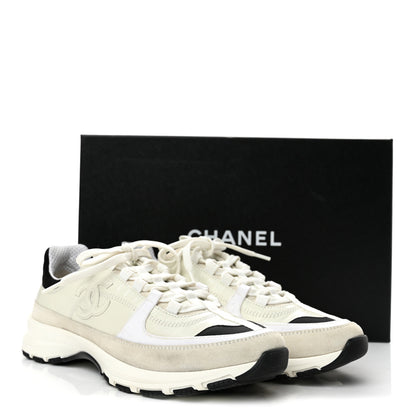 Chanel Suede Calfskin Womens CC Sneakers 39 White Black 11 of 11