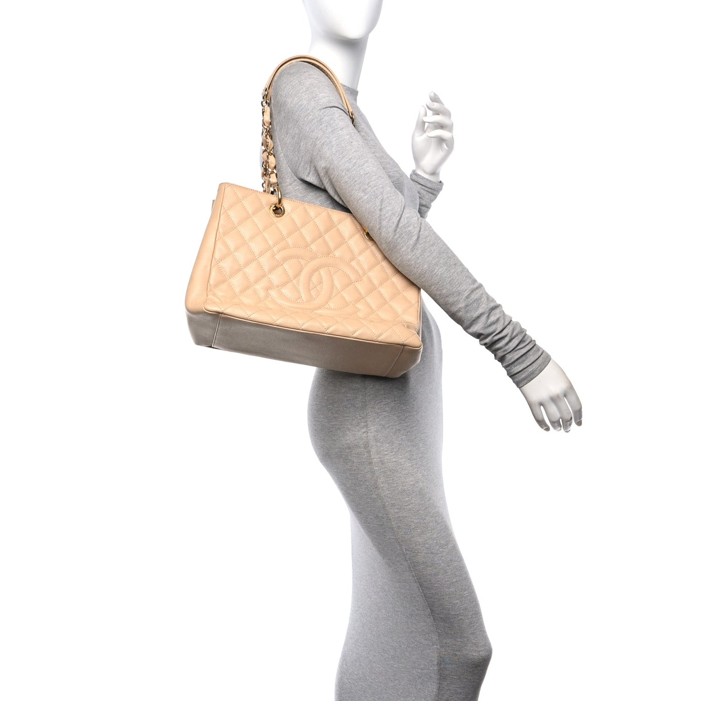 Caviar Quilted Grand Shopping Tote GST Beige Clair