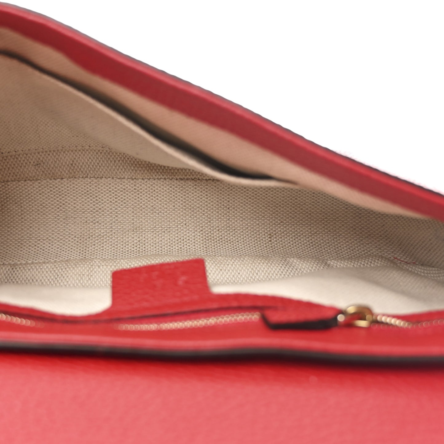 Pebbled Calfskin Medium Soho Flap Crossbody Vibrant Red