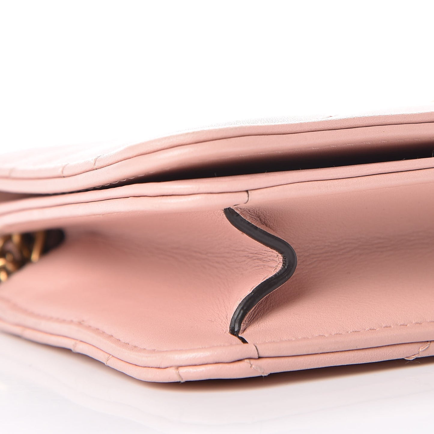 Calfskin Matelasse GG Marmont Mini Bag Perfect Pink