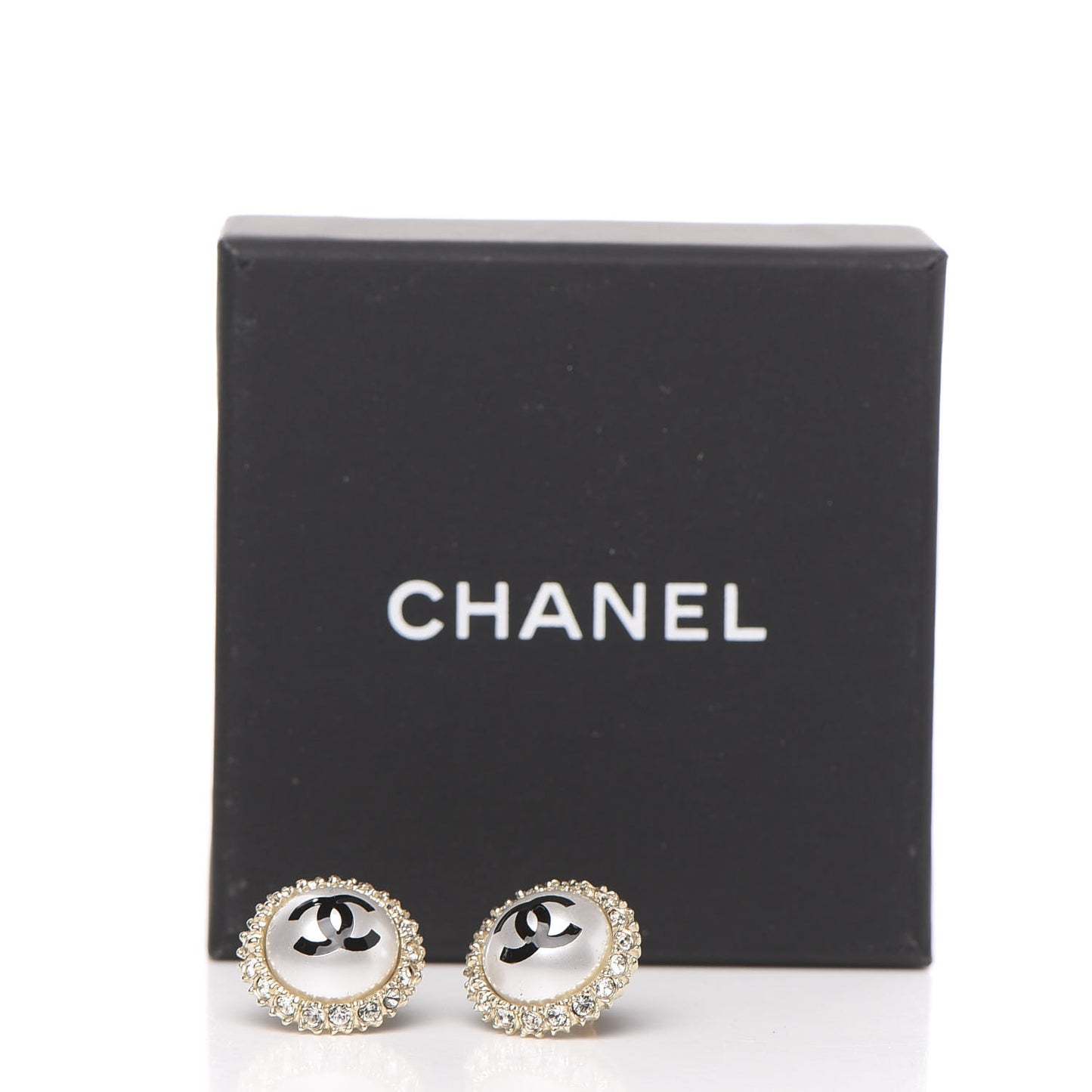 Pearl Crystal Coco's Pearls CC Stud Earrings Gold Black