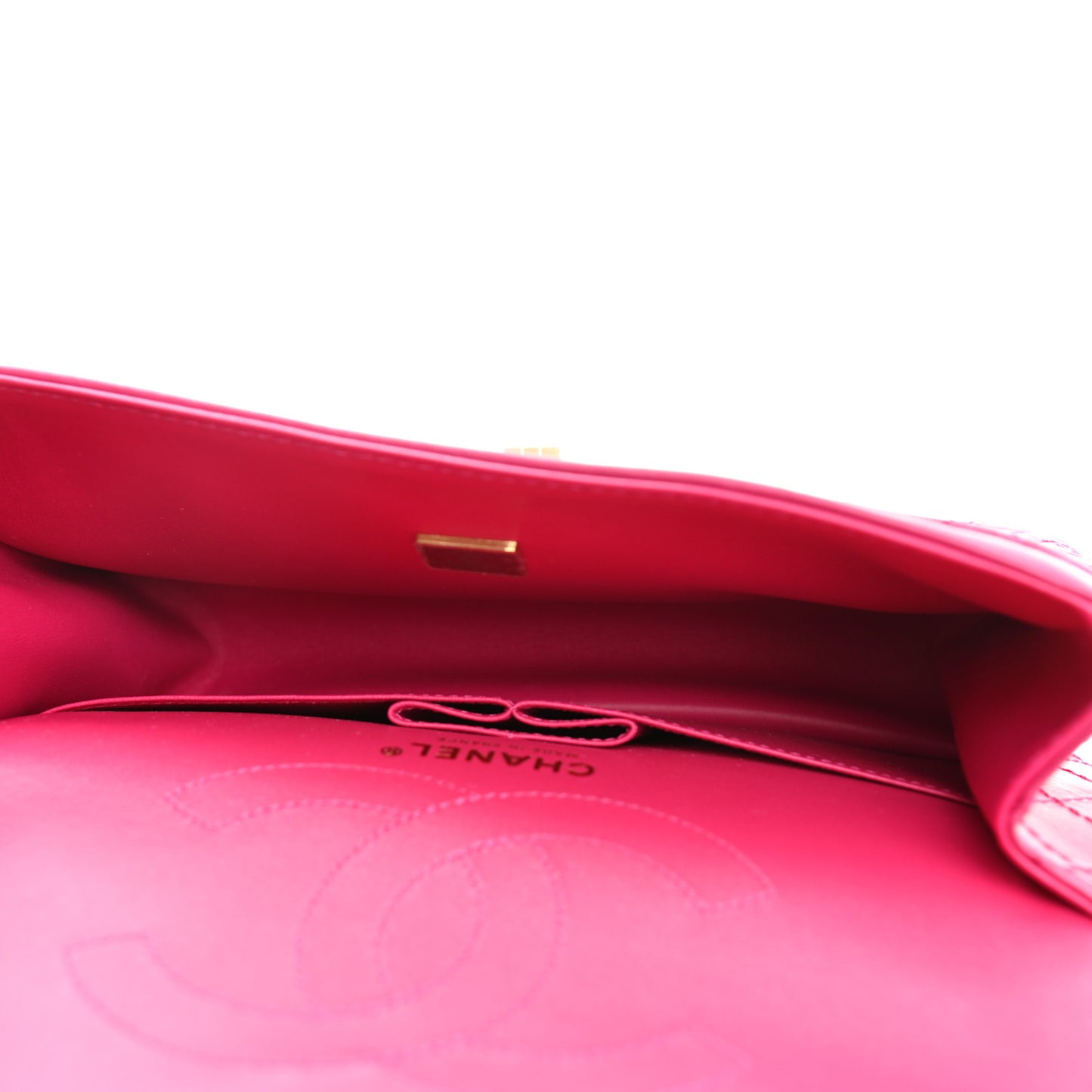 Aged Calfskin Quilted 2.55 Reissue 225 Flap Fuchsia