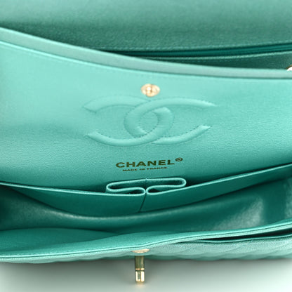 Chanel Iridescent Caviar Quilted Medium Double Flap Green 4 of 10
