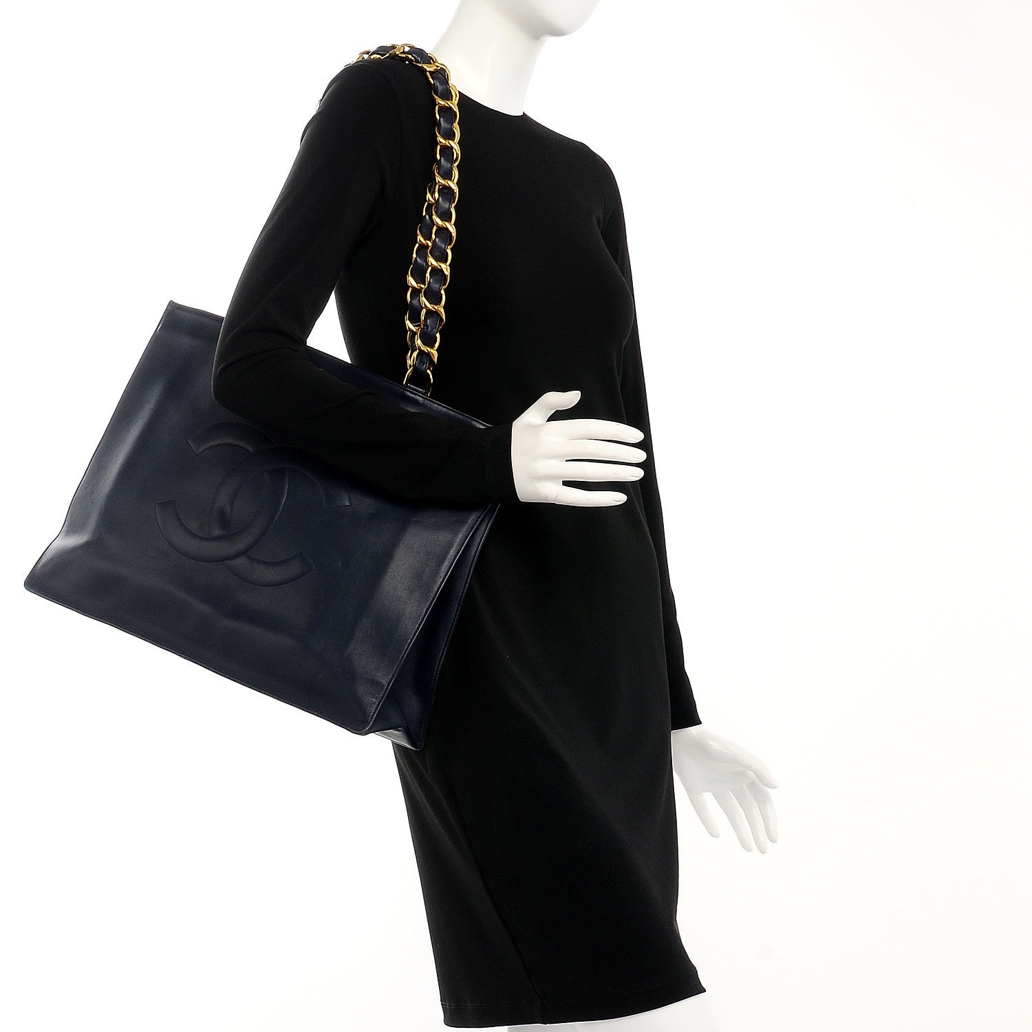 Chanel Lambskin CC Tote Navy 2 of 12