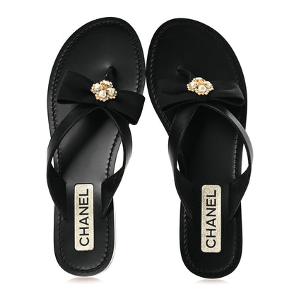 Chanel Lambskin Grosgrain Bow Pearl Thong Sandals 39 Black 3 of 24