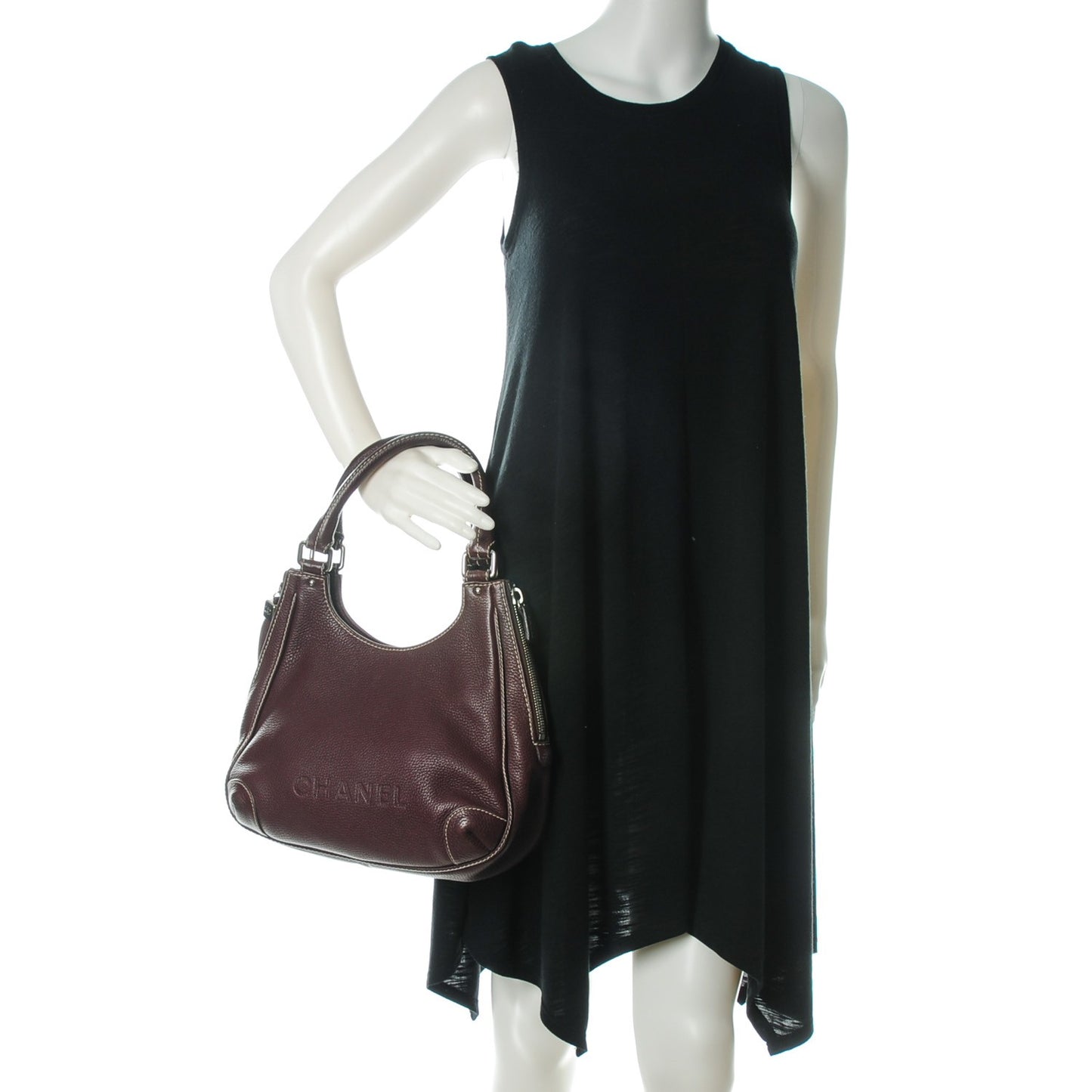 Grained Calfskin Tassel Hobo Burgundy