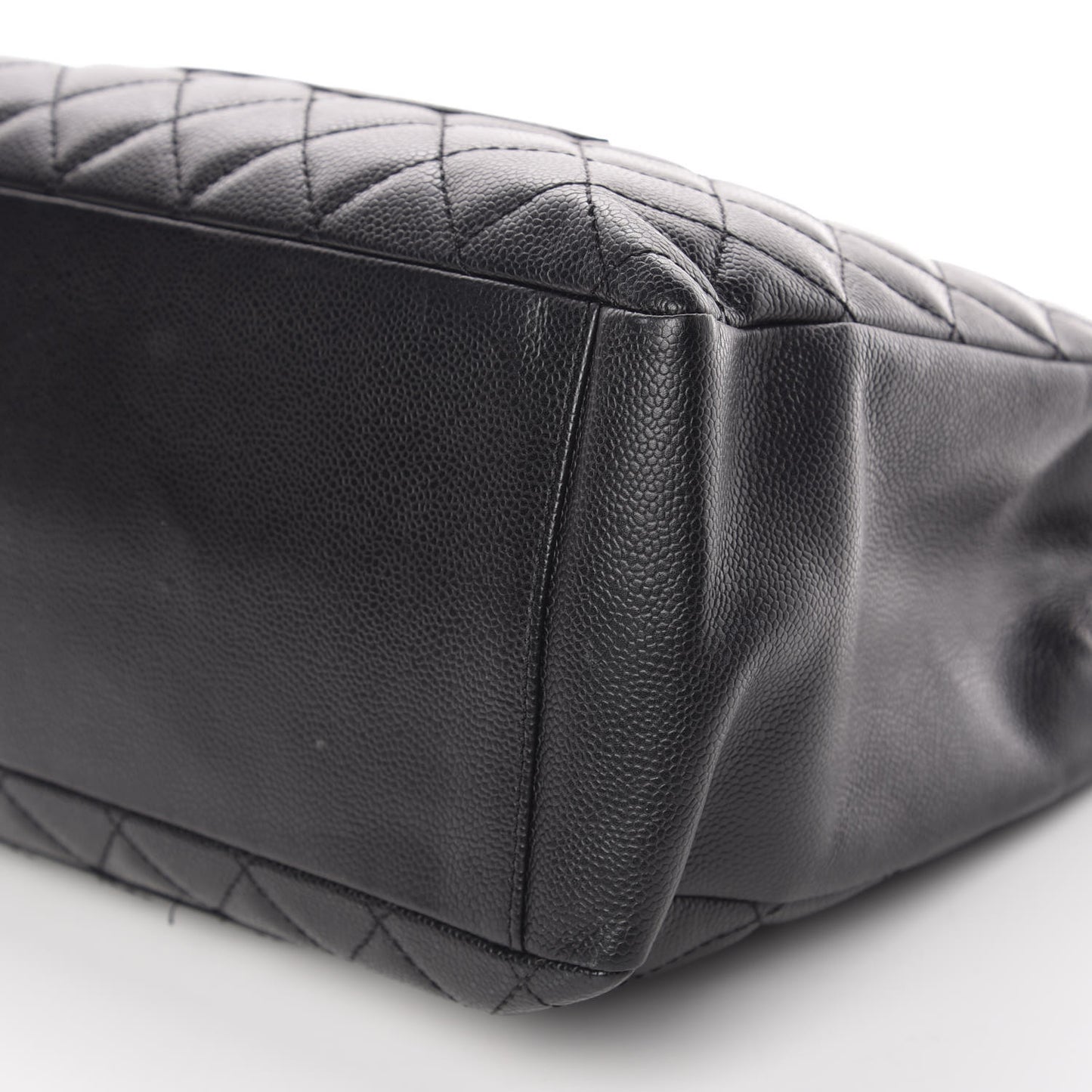 Caviar Quilted Grand Shopping Tote GST Black