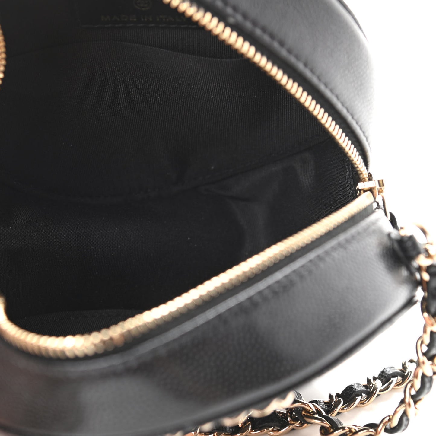 Caviar Quilted French New Wave Round Clutch With Chain Black