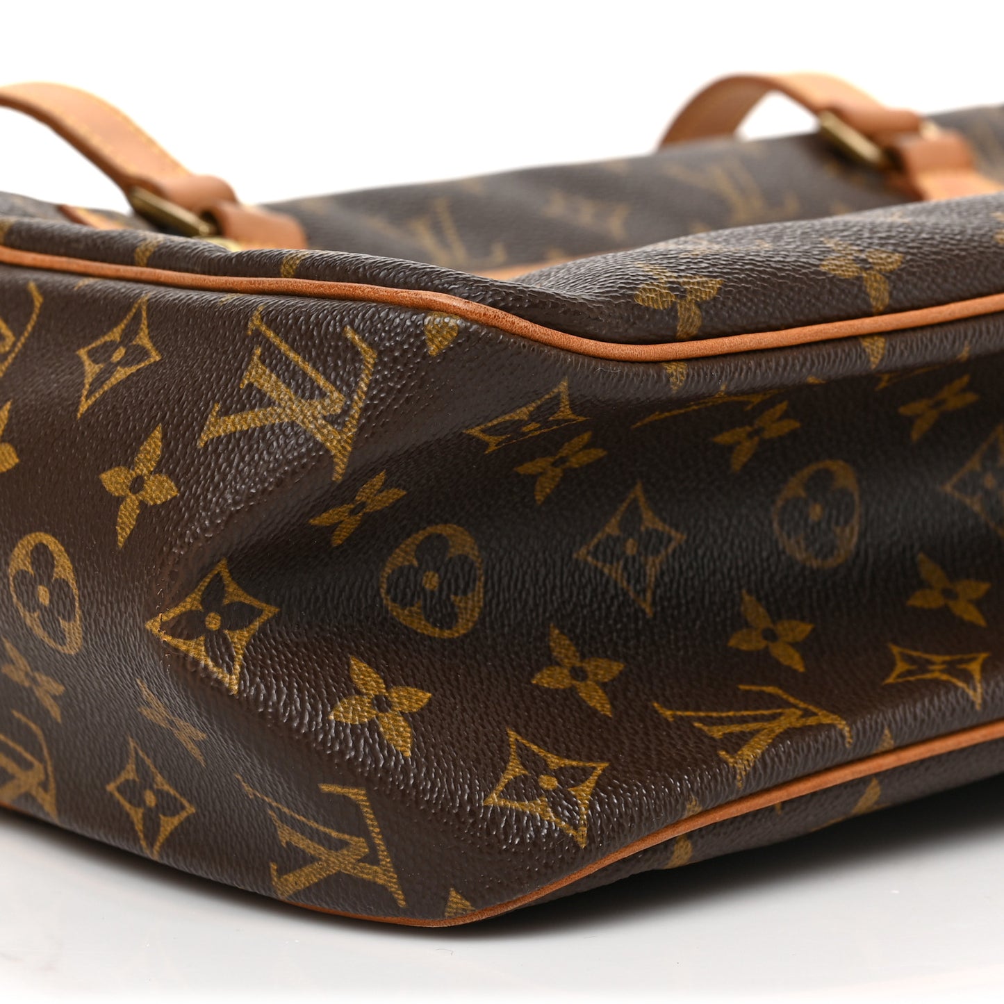Monogram Cite GM