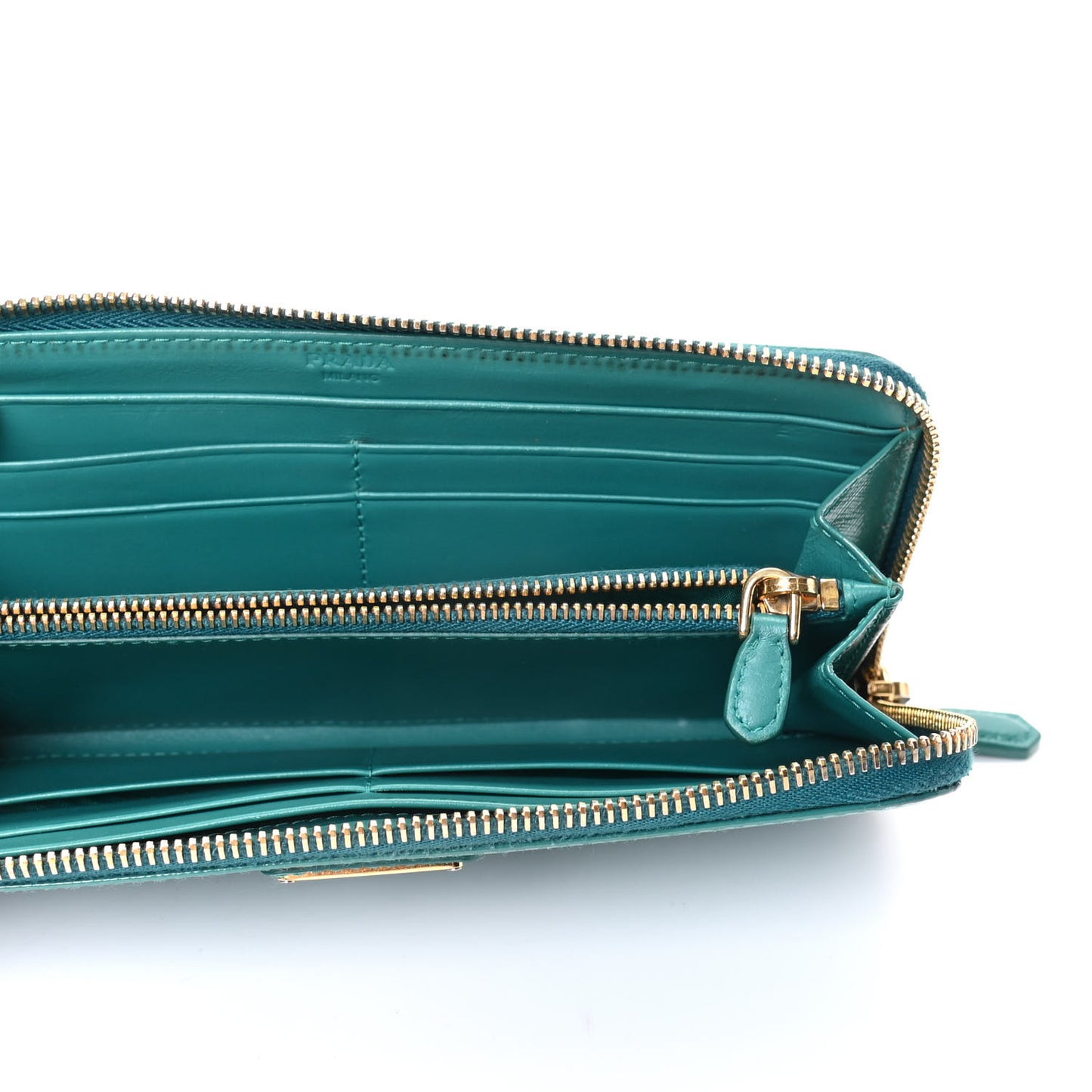 Saffiano Vernice Zip Around Wallet Voyage