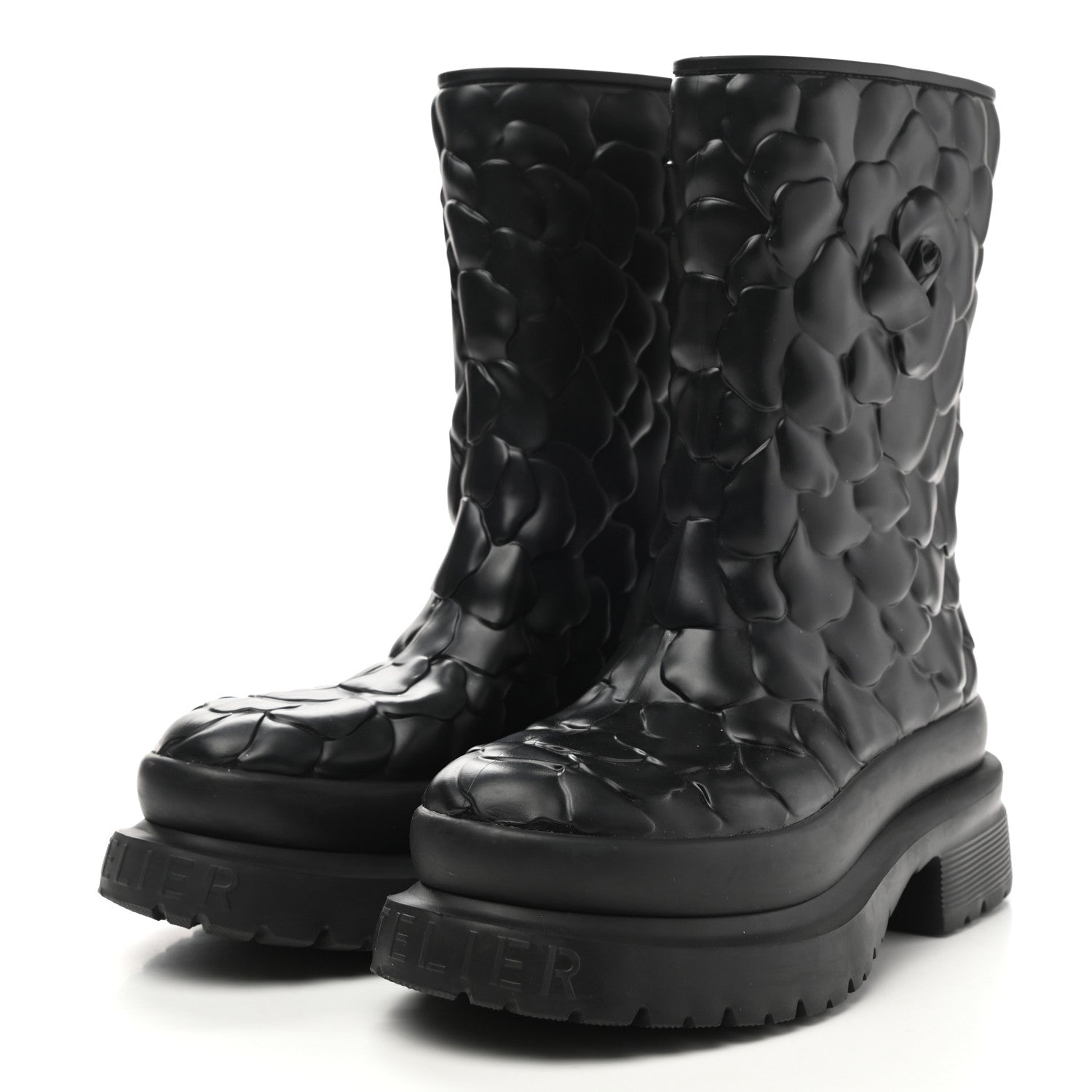 Valentino Garavani Rubber Atelier 03 Rose Edition 30/50mm Short Rainboots 37 Black 3 of 8