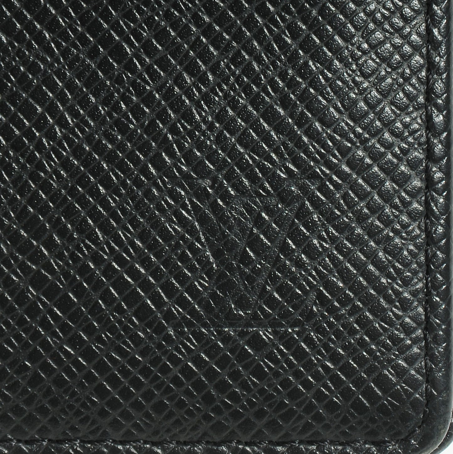 Taiga European Checkbook and Card Holder Ardoise