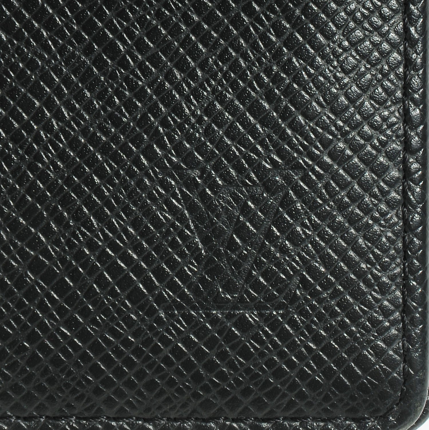 Louis Vuitton Taiga European Checkbook and Card Holder Ardoise 7 of 8