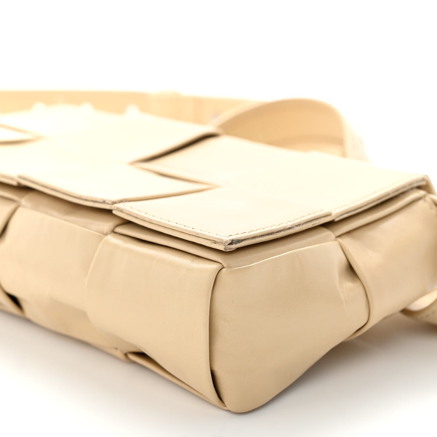 Bottega Veneta Paper Calfskin Intrecciato Cassette Belt Bag Porridge 9 of 11