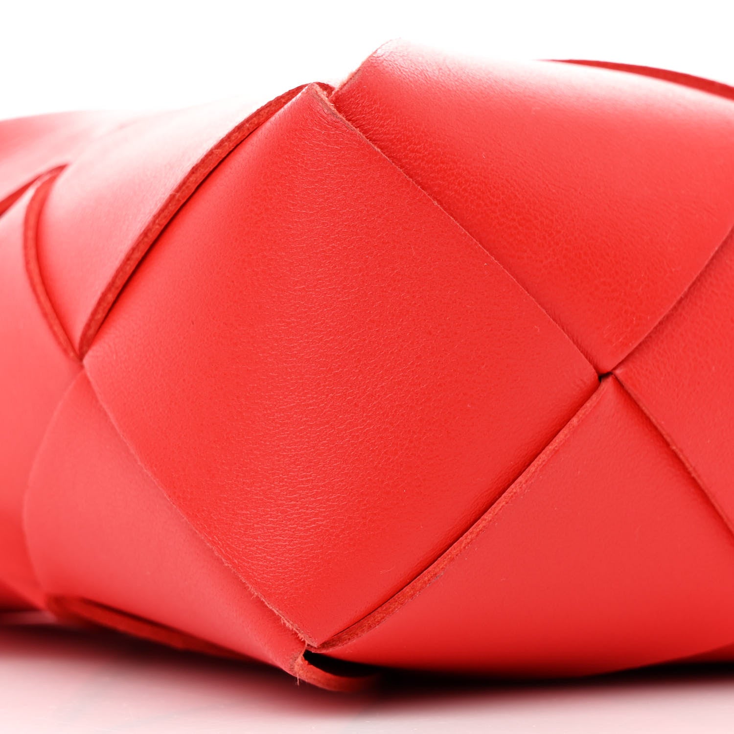 Bottega Veneta Lambskin Maxi Intrecciato Small Cassette Camera Bag Bright Red 8 of 9