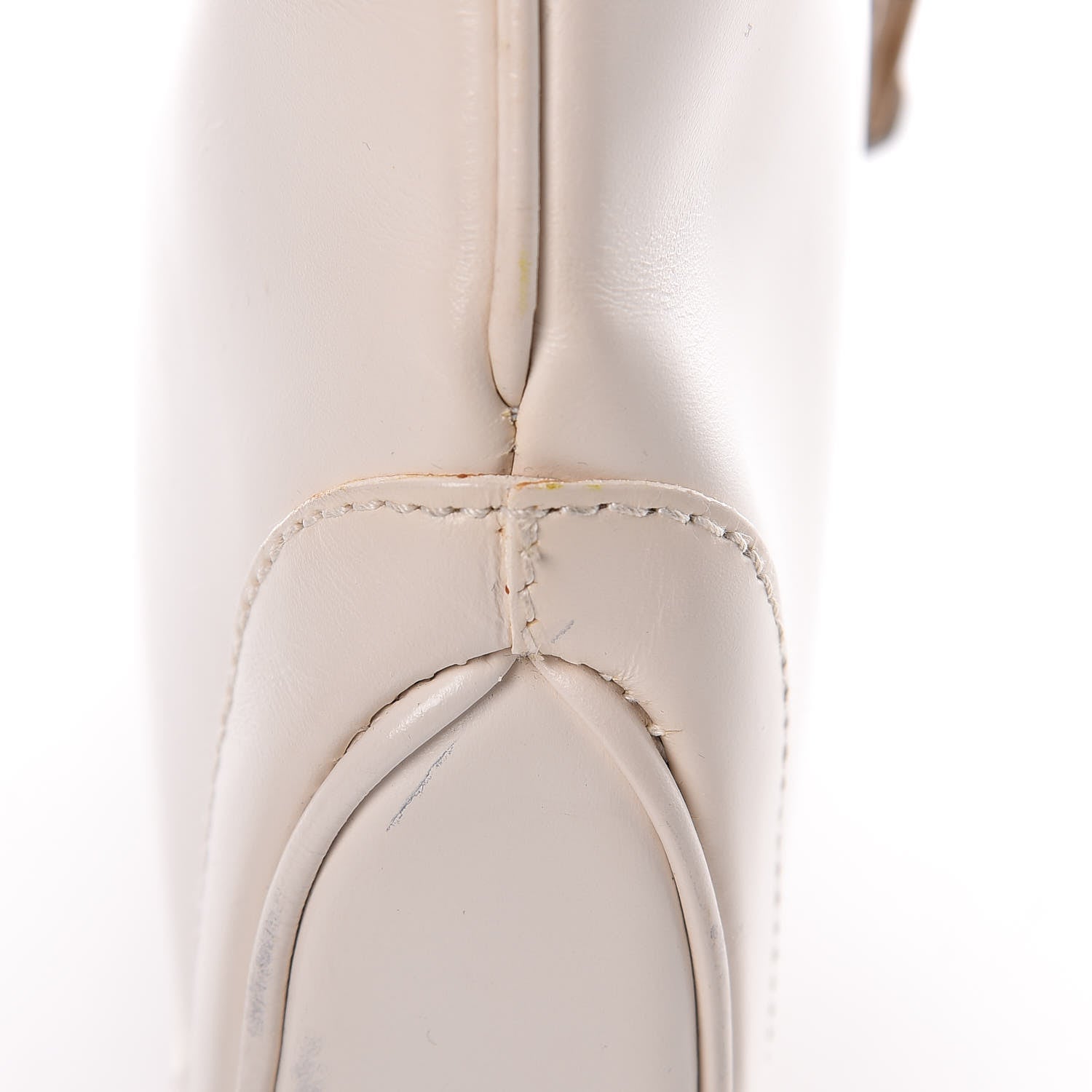 Gucci Calfskin Small Jackie O Hobo White 17 of 22