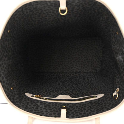 Louis Vuitton Monogram Giant Wild at Heart Neverfull MM Creme 6 of 11