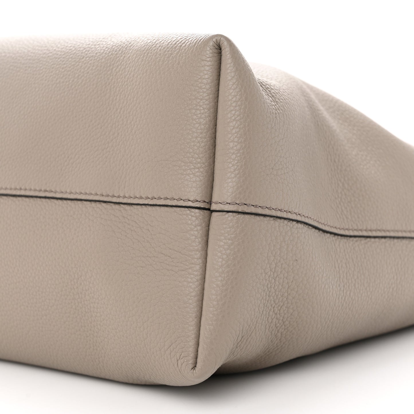 Vitello Phenix Tote Argilla