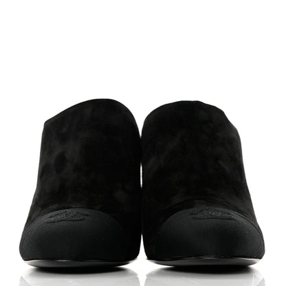 Chanel Suede Grosgrain Cap Toe Pearl Mule 40.5 Black 2 of 9