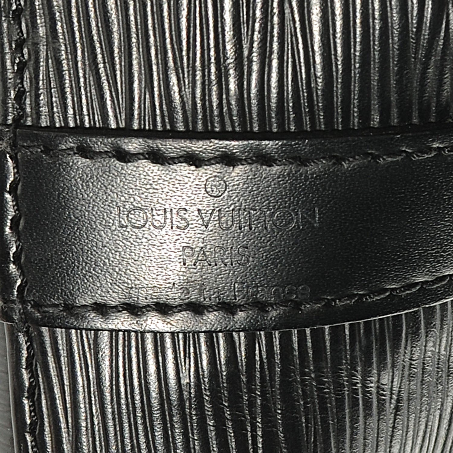 Louis Vuitton Epi Noe Black 9 of 9