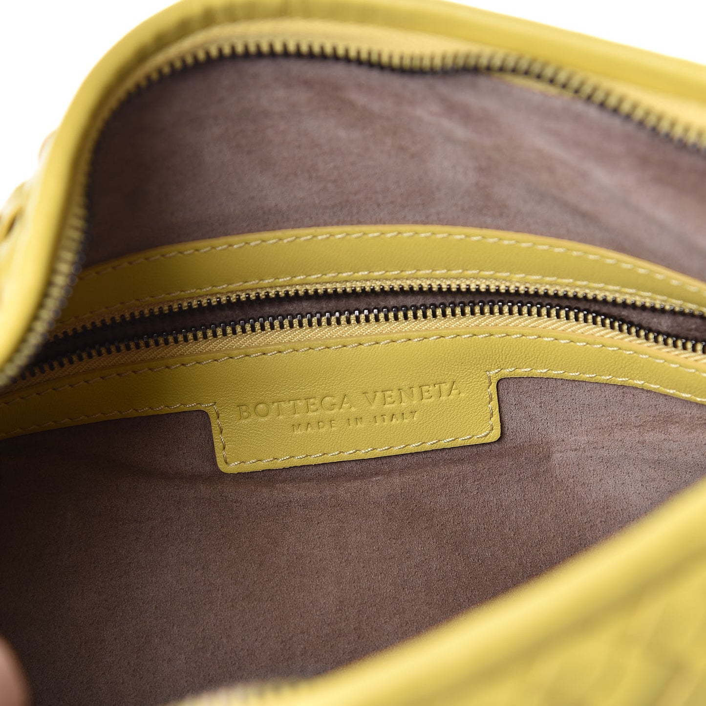 Nappa Intrecciato Medium Veneta Hobo Moutarde