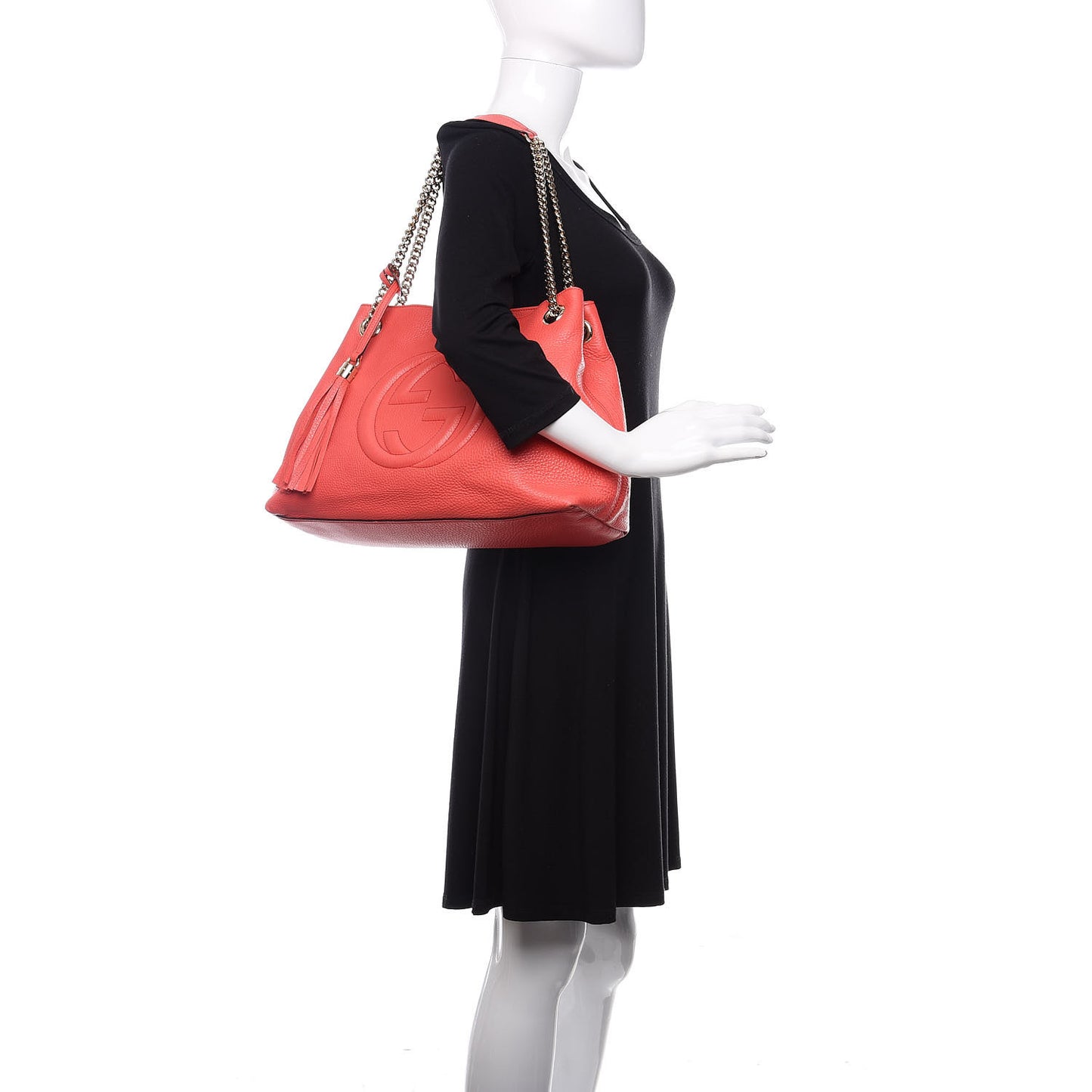 Pebbled Calfskin Medium Soho Chain Shoulder Bag Begonia Pink