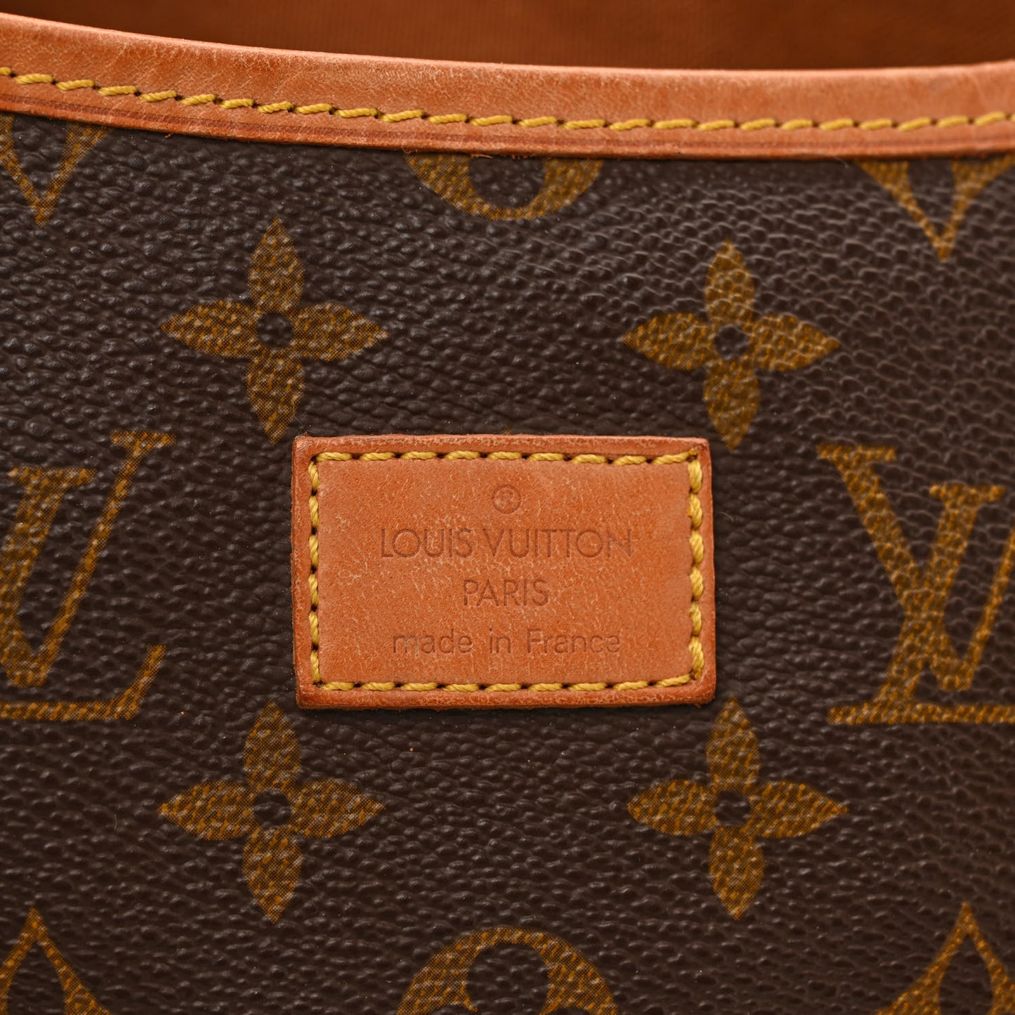 Monogram Saumur 35