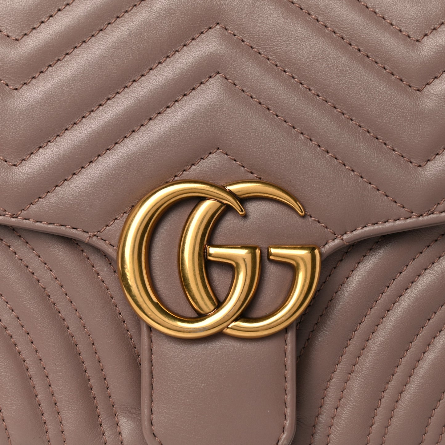 Calfskin Matelasse Small GG Marmont Shoulder Bag Porcelain Rose