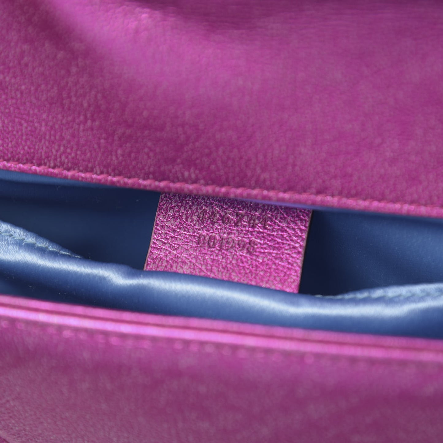 Metallic Calfskin Matelasse Mini GG Marmont Shoulder Bag Fuchsia