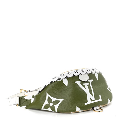 Louis Vuitton Monogram Giant Bumbag Kaki Beige 4 of 11
