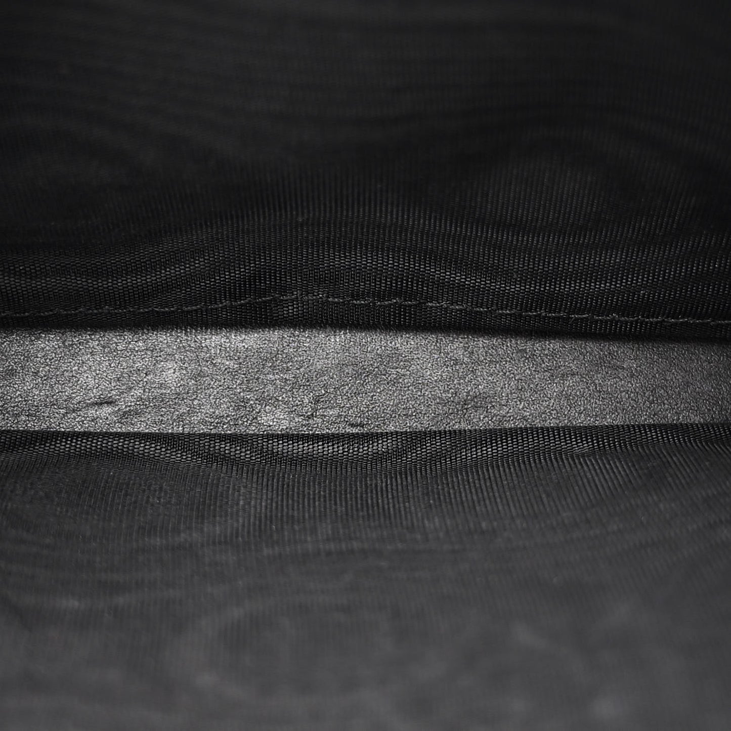 Calfskin Matelasse GG Marmont Chain Wallet Black