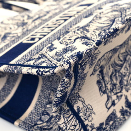 Christian Dior Canvas Embroidered Medium Dioriviera Toile De Jouy Book Tote Blue 9 of 12