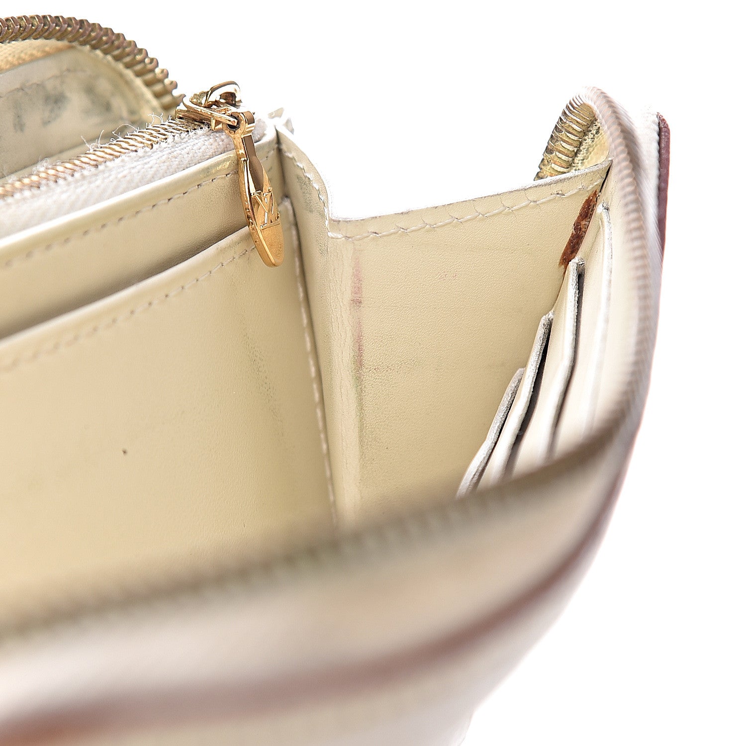 Louis Vuitton Suhali Zippy Wallet White 10 of 21