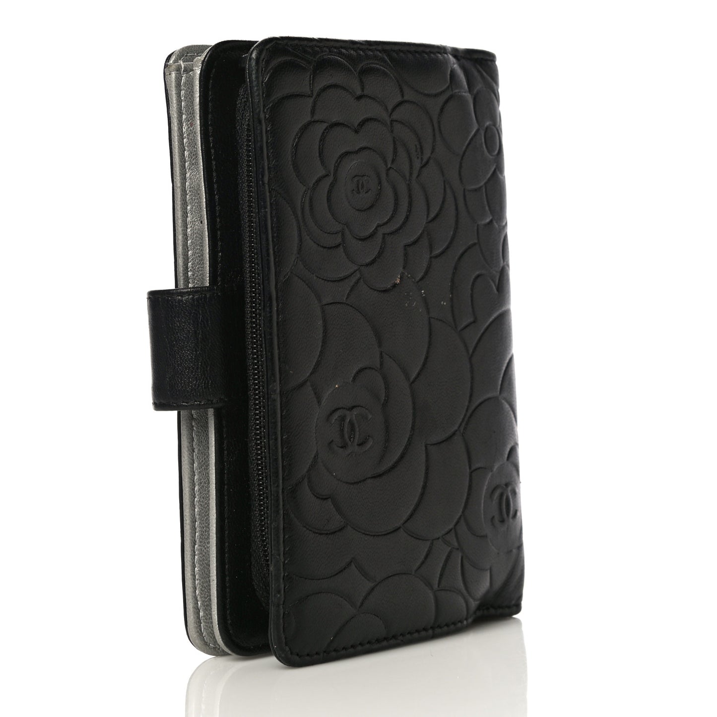 Lambskin Camellia Embossed Zipped Pocket Wallet Black