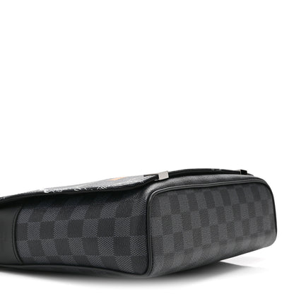 Louis Vuitton Damier Graphite World Map District PM 8 of 9