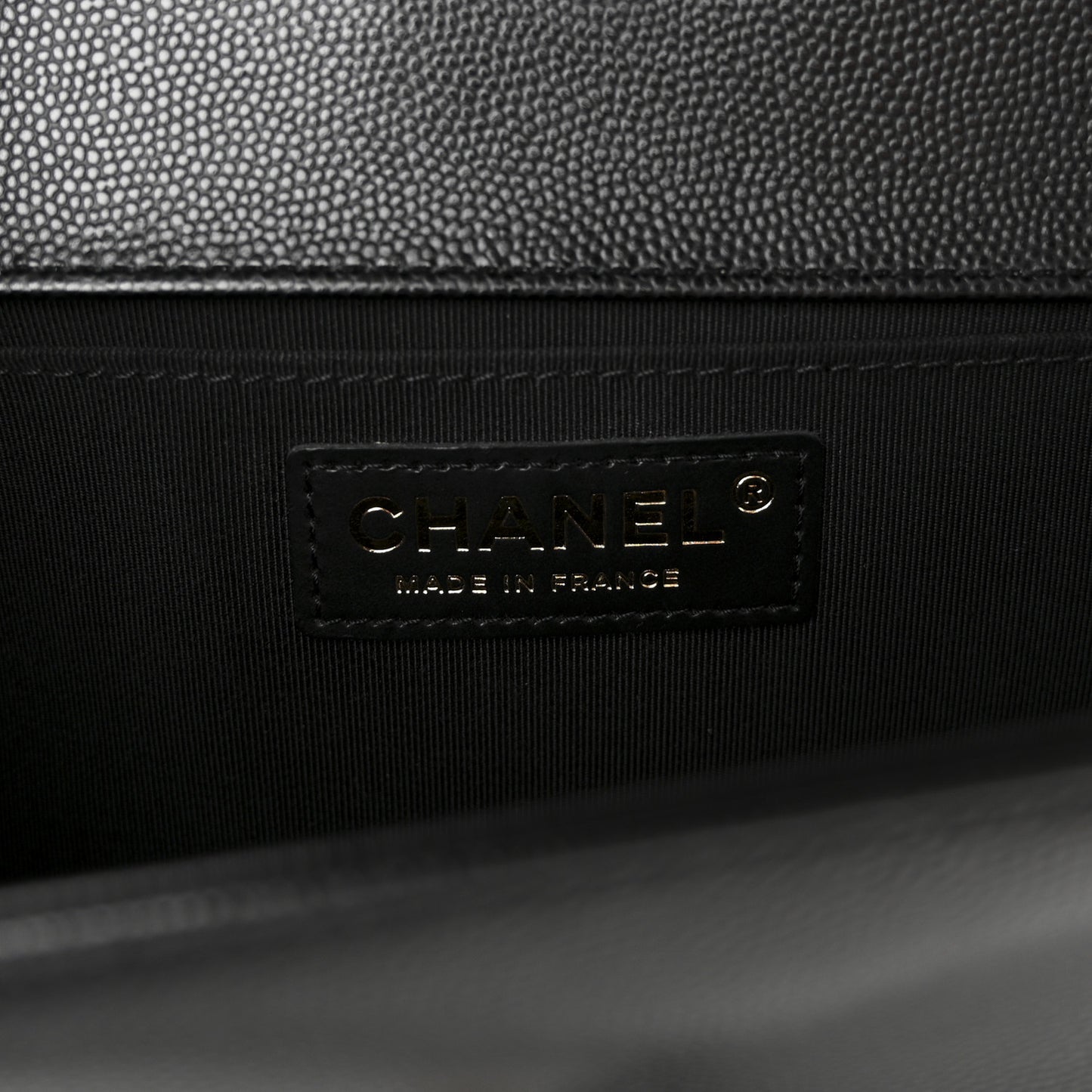 Caviar Quilted Medium Boy Flap Black