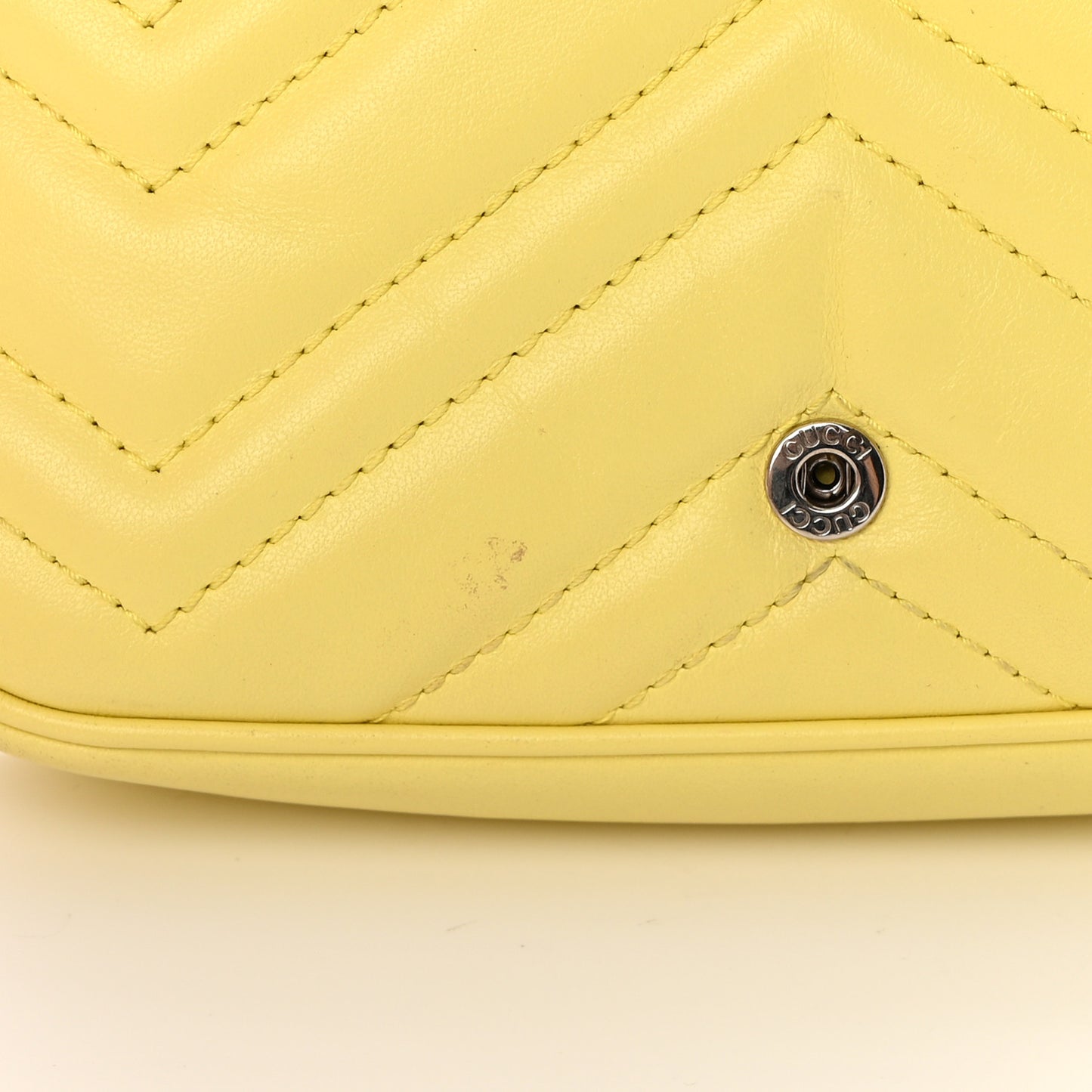 Calfskin Matelasse Super Mini GG Marmont Shoulder Bag Banana