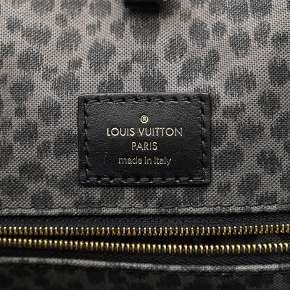 Louis Vuitton Monogram Giant Wild At Heart Onthego GM Black 6 of 13