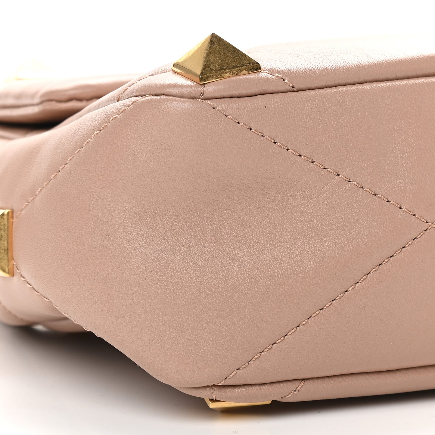 Nappa Large Roman Stud Shoulder Bag Rose Cannelle