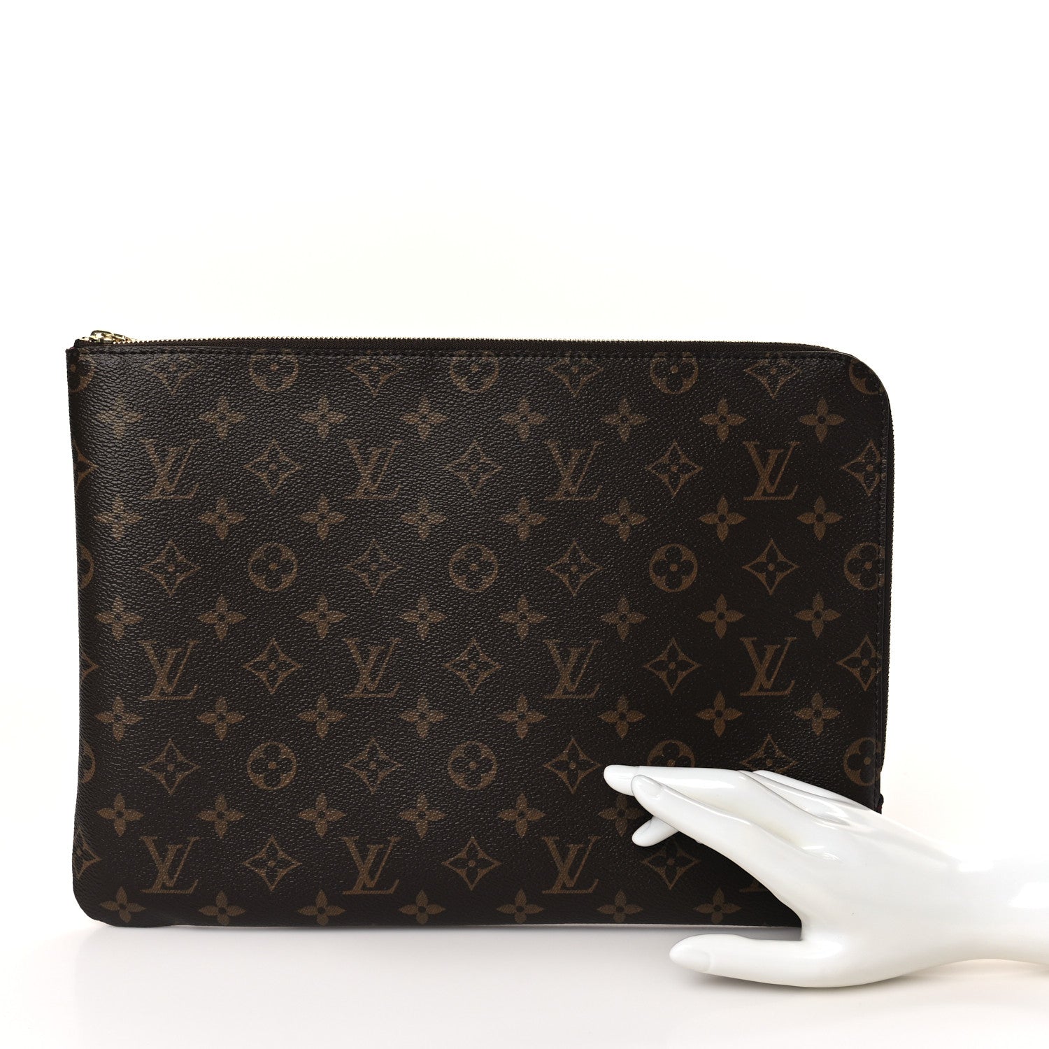 Louis Vuitton Monogram Etui Voyage MM Pouch Fuchsia 2 of 6