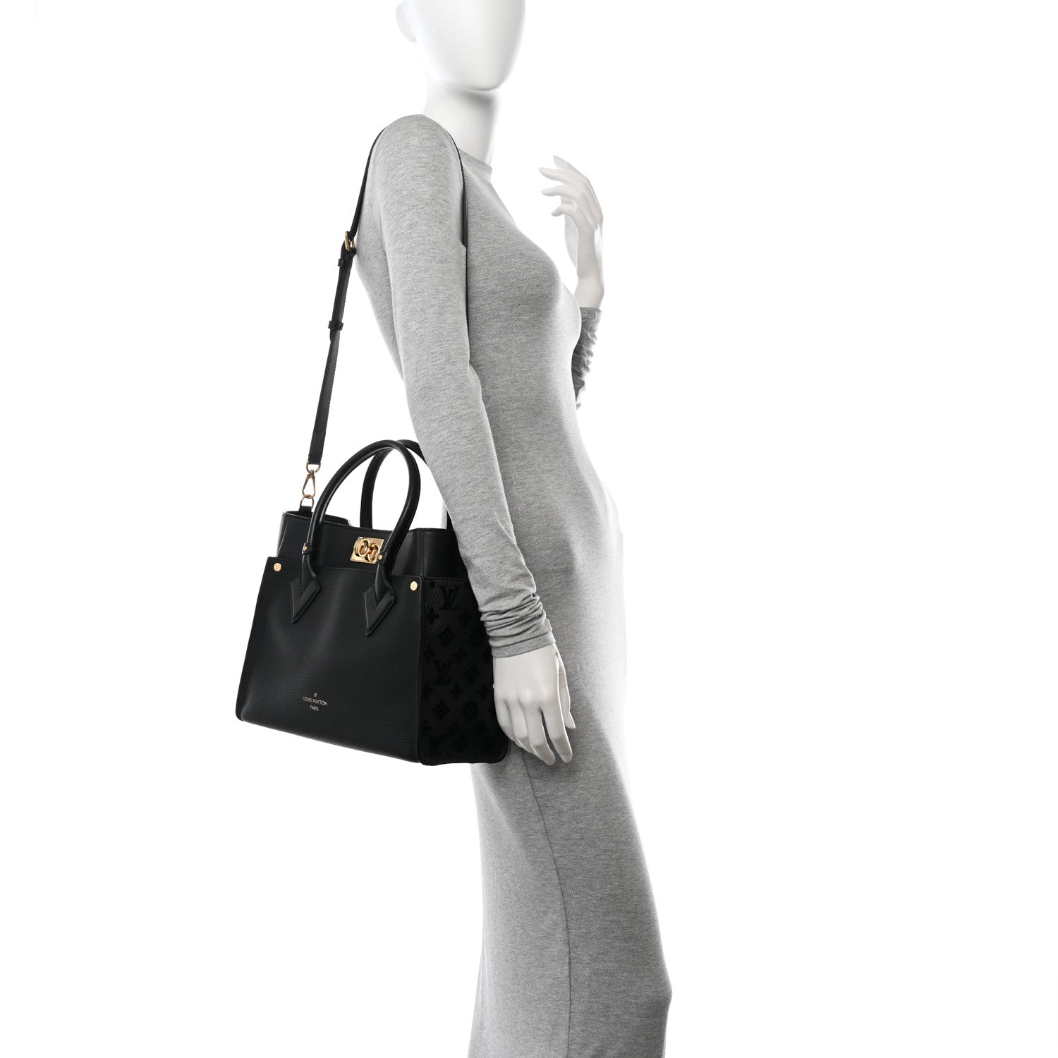 Louis Vuitton Calfskin Monogram Tufting On My Side Black 2 of 9