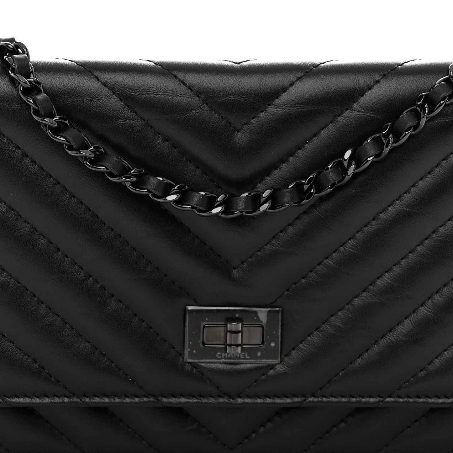 Aged Calfskin Chevron Quilted Reissue Wallet On Chain WOC So Black