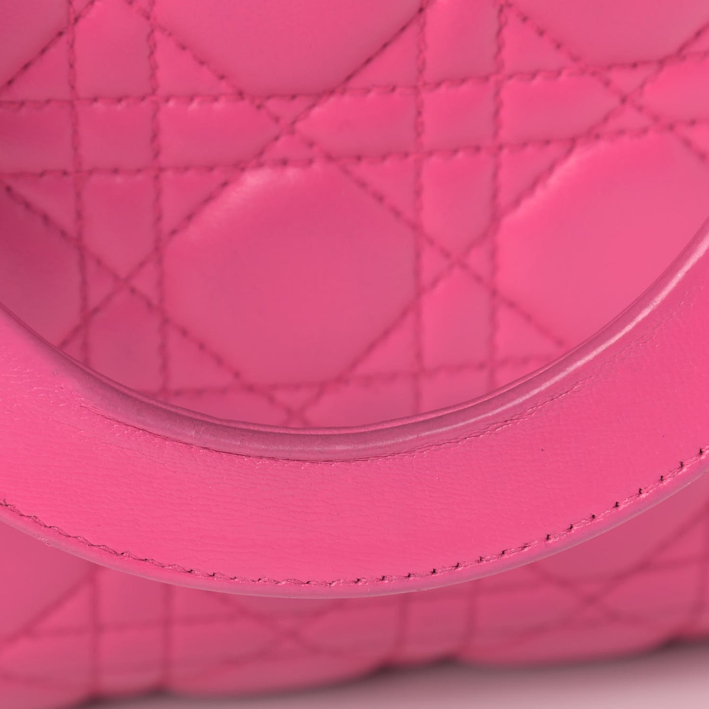 Lambskin Cannage Medium Lady Dior Pink